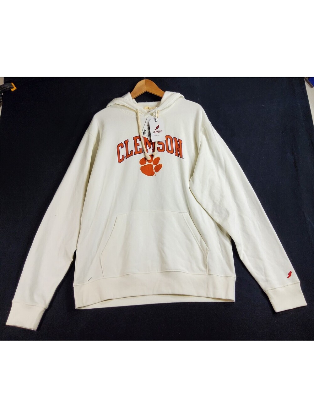 Clemson Tigers Hoodie League Collegiate Mens Large White Football NCAA NWT